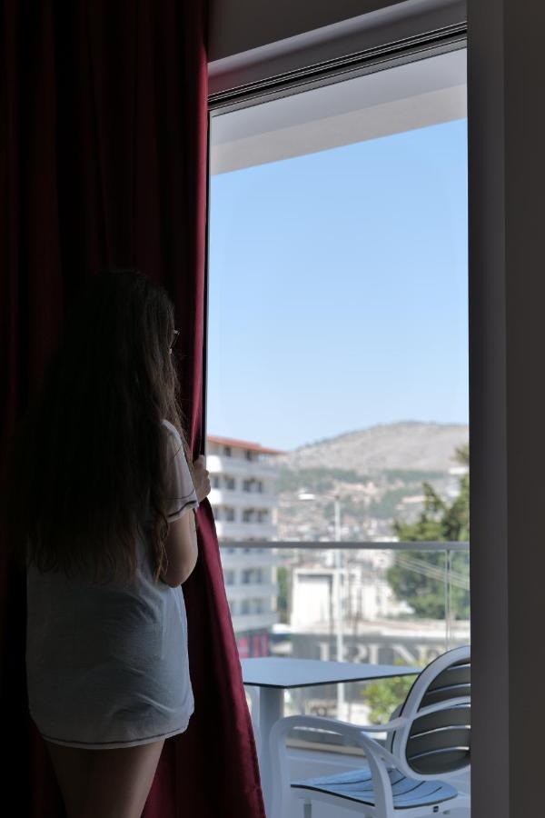 Lumi Hotel ساراندا المظهر الخارجي الصورة