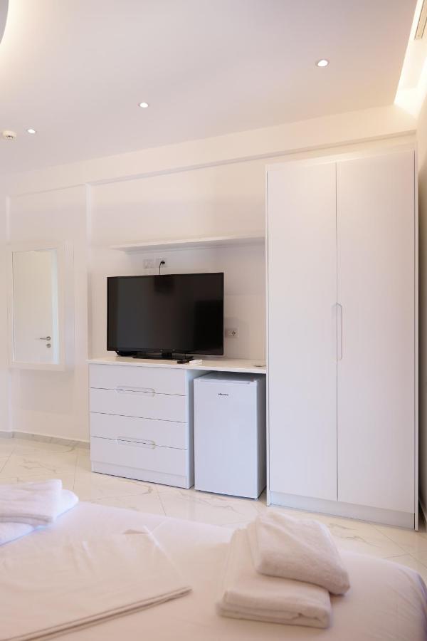 Lumi Hotel ساراندا المظهر الخارجي الصورة