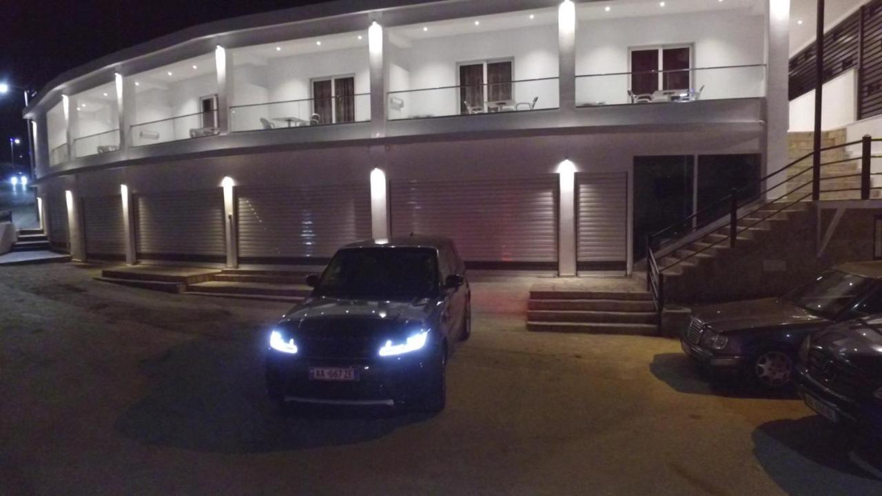Lumi Hotel ساراندا المظهر الخارجي الصورة